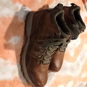 Mens boots size 10